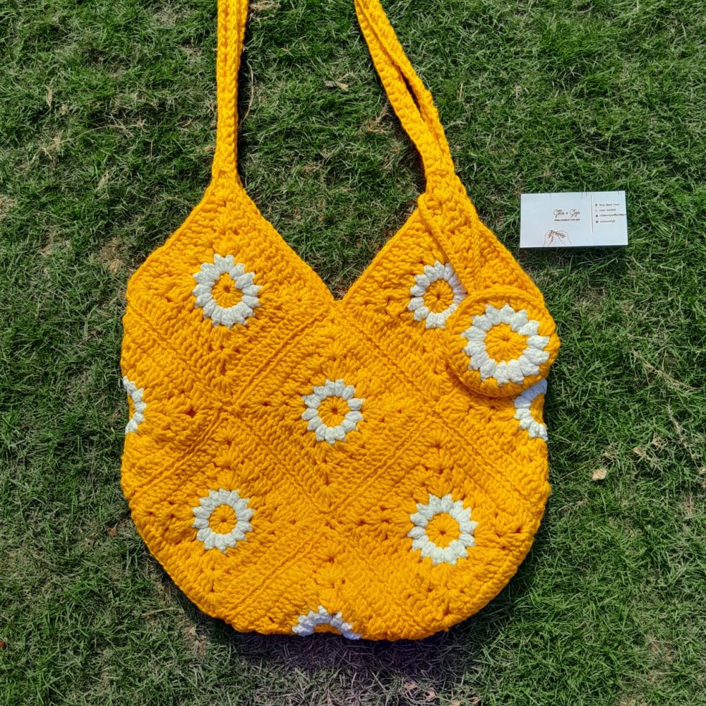 Crochet sunflower tote bag